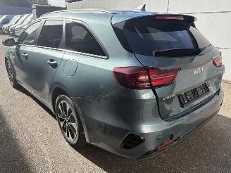 Kia Ceed Attract SW Automatik 1.4 Turbo picture 2