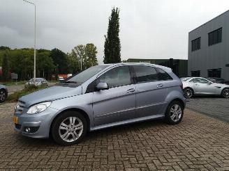 Mercedes B-klasse B 245 picture 4