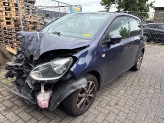  Volkswagen Up!  2015/11