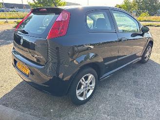 Fiat Punto  picture 4