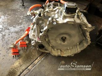 Toyota Yaris Yaris III (P13), Hatchback, 2010 / 2020 1.5 16V Hybrid picture 28