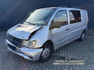 Mercedes Vito Vito (638.1/2), Bus, 1996 / 2003 2.2 CDI 110 16V picture 2
