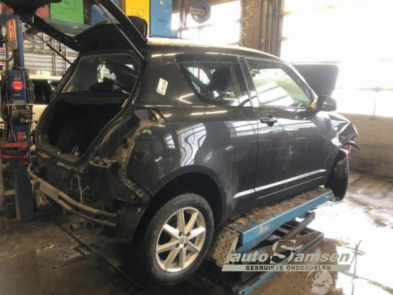 Suzuki Swift Swift (ZA/ZC/ZD1/2/3/9), Hatchback, 2005 / 2011 1.5 VVT 16V