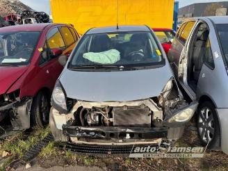 Toyota Aygo Aygo (B10), Hatchback, 2005 / 2014 1.0 12V VVT-i picture 10