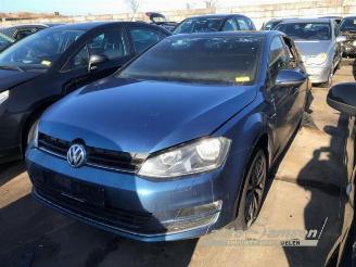 Coche siniestrado Volkswagen Golf Golf VII (AUA), Hatchback, 2012 / 2021 1.2 TSI 16V 2015/7