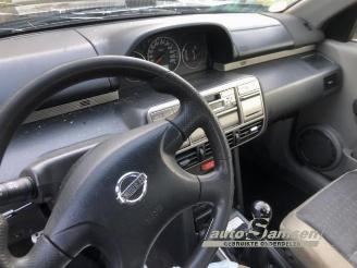 Nissan X-Trail X-Trail (T30), SUV, 2001 / 2013 2.0 16V 4x4 picture 8