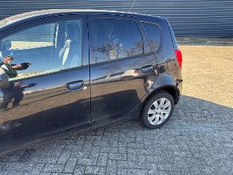 Mitsubishi   picture 4