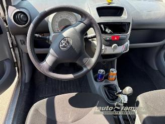 Toyota Aygo Aygo (B10), Hatchback, 2005 / 2014 1.0 12V VVT-i picture 7