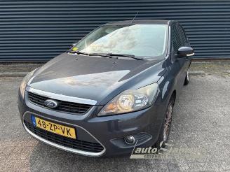Schadeauto Ford Focus Focus 2, Hatchback, 2004 / 2012 1.6 16V 2008/4