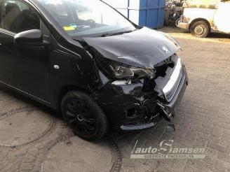 Peugeot 108 108, Hatchback, 2014 1.0 12V picture 3