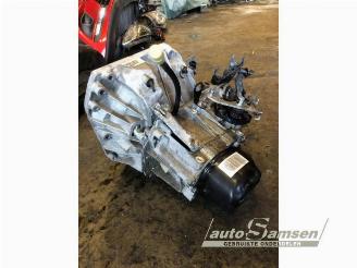 Renault Clio Clio IV (5R), Hatchback 5-drs, 2012 / 2021 0.9 Energy TCE 90 12V picture 18