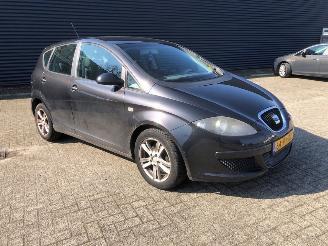 Damaged car Seat Altea 1.6 MPV  Benzine 1.598cc 75kW (102pk) FWD 2004-03/2005-05 (5P1) BGU 2005/1