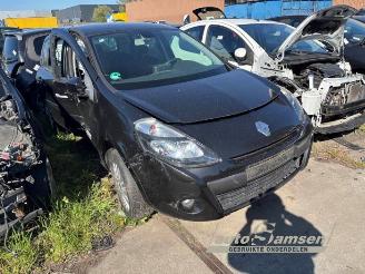 Salvage car Renault Clio Clio III (BR/CR), Hatchback, 2005 / 2014 1.2 16V 75 2009/12