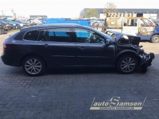 Renault Laguna Laguna III Estate (KT), Combi 5-drs, 2007 / 2015 1.5 dCi 110 FAP picture 2