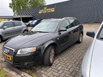 Unfallwagen Audi A4 Avant  2008/6