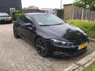 uszkodzony samochody osobowe Volkswagen Scirocco  2010/6