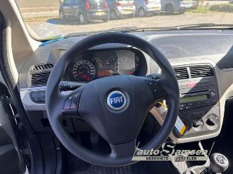 Fiat Grande Punto Grande Punto (199), Hatchback, 2005 1.2 picture 9