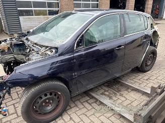 Uttjänta bilar auto Peugeot 308 308 (L3/L8/LB/LH/LP), Hatchback 5-drs, 2013 / 2021 1.2 12V e-THP PureTech 110 2016/7