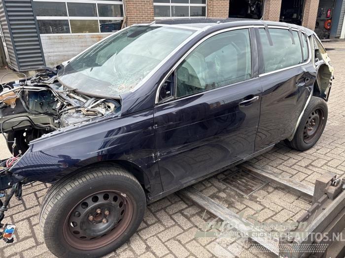 Peugeot 308 308 (L3/L8/LB/LH/LP), Hatchback 5-drs, 2013 / 2021 1.2 12V e-THP PureTech 110