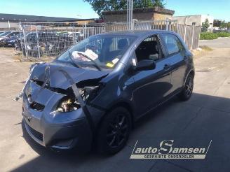 Auto da rottamare Toyota Yaris Yaris II (P9), Hatchback, 2005 / 2014 1.33 16V Dual VVT-I 2009/5