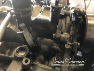 Toyota Yaris Yaris II (P9), Hatchback, 2005 / 2014 1.33 16V Dual VVT-I picture 32