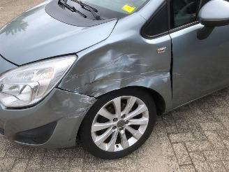 Opel Meriva  picture 2