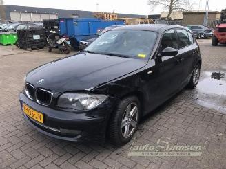 Vrakbiler auto BMW 1-serie 1 serie (E87/87N), Hatchback 5-drs, 2003 / 2012 116i 1.6 16V 2009/4
