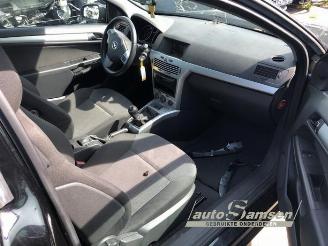 Opel Astra Astra H GTC (L08), Hatchback 3-drs, 2005 / 2011 1.4 16V Twinport picture 21