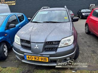 demontáž osobní automobily Mitsubishi Outlander Outlander (CU), SUV, 2001 / 2007 2.0 16V 4x2 2005/10