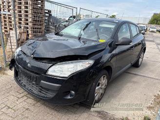 Uttjänta bilar auto Renault Mégane Megane III Berline (BZ), Hatchback 5-drs, 2008 / 2017 1.6 16V 2011/11