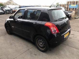 Suzuki Swift  picture 5