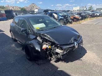Coche siniestrado Renault Clio Clio IV (5R), Hatchback 5-drs, 2012 / 2021 0.9 Energy TCE 90 12V 2015/7