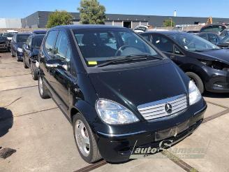 Vrakbiler auto Mercedes A-klasse A (W168), Hatchback, 1997 / 2004 1.4 A-140 2004/1
