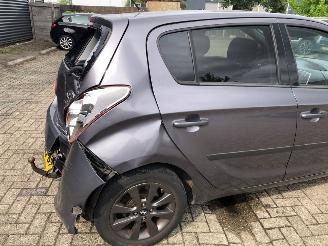 Hyundai I-20  picture 4