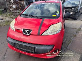 Peugeot 107 107, Hatchback, 2005 / 2014 1.0 12V picture 13