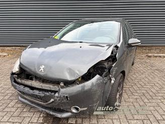 Uttjänta bilar auto Peugeot 208 208 I (CA/CC/CK/CL), Hatchback, 2012 / 2019 1.6 e-HDi FAP 2013/3