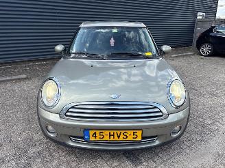 Mini Clubman Clubman (R55) Combi 2007 / 2014 - 1.6 16V Cooper Combi/o  Benzine 1.598cc 88kW (120pk) FWD 2007-10/2010-02 (ML31; ML32; ML33) N12B16A picture 7