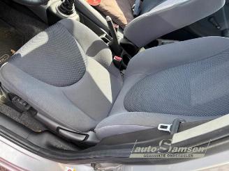 Honda Jazz Jazz (GD/GE2/GE3), Hatchback, 2002 / 2008 1.2 i-DSi picture 16