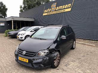krockskadad bil auto Volkswagen Golf plus  2008/6