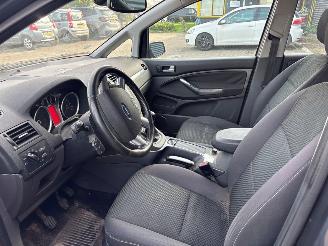 Ford C-Max  picture 7