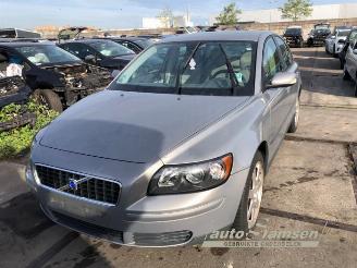Coche siniestrado Volvo S-40 S40 (MS), Sedan, 2004 / 2012 2.4 20V 2004/9