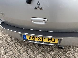 Mitsubishi Colt  picture 8