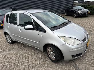 Mitsubishi Colt  picture 5