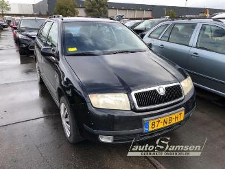 skadebil auto Skoda Fabia Fabia (6Y5), Combi 5-drs, 2000 / 2007 1.4i 16V 2003/7