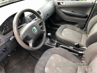 Skoda Fabia Fabia (6Y5), Combi 5-drs, 2000 / 2007 1.4i 16V picture 4