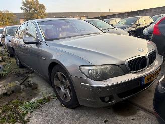 Voiture accidenté BMW 7-serie  2006/8