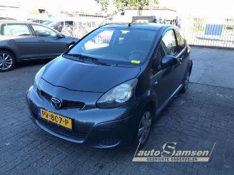 Vrakbiler auto Toyota Aygo Aygo (B10), Hatchback, 2005 / 2014 1.0 12V VVT-i 2009/2
