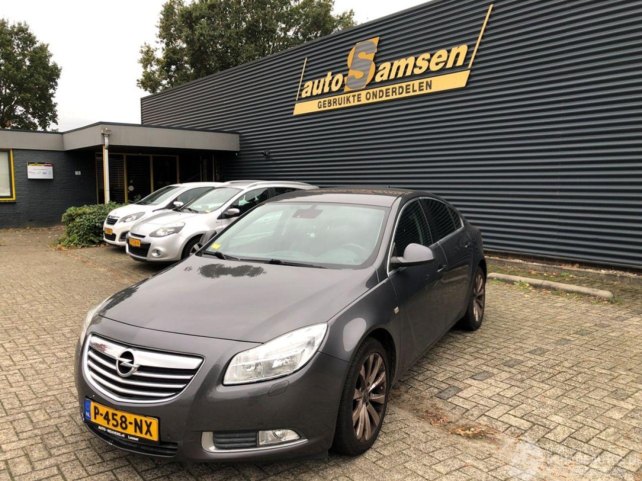 Opel Insignia LIMOUSINE HB