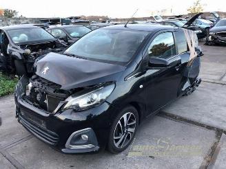 Uttjänta bilar auto Peugeot 108 108, Hatchback, 2014 1.2 VTi 12V 2015/11