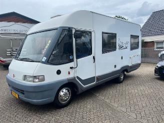 uszkodzony kampingi Burstner  ELEGANCE I574  INTEGRALE  HEFBED  VAST BED. 1998/3